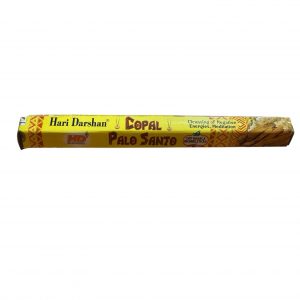 Incienso de copal y palo santo